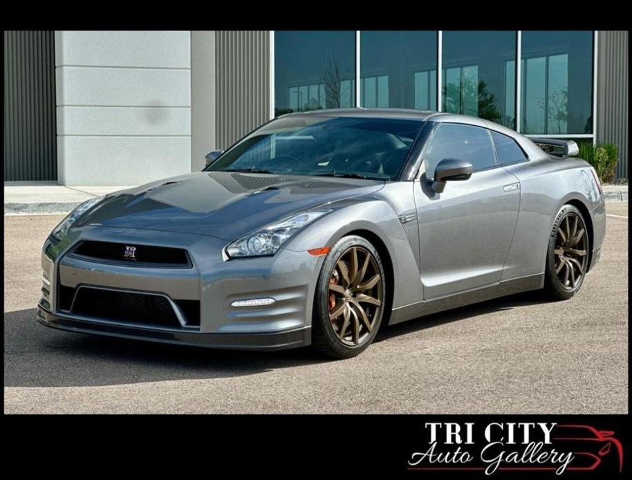 used 2014 Nissan GT-R car, priced at $82,900