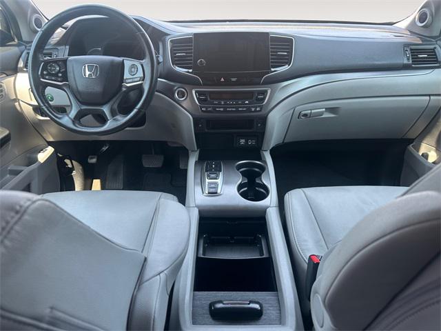 used 2022 Honda Pilot car, priced at $29,295
