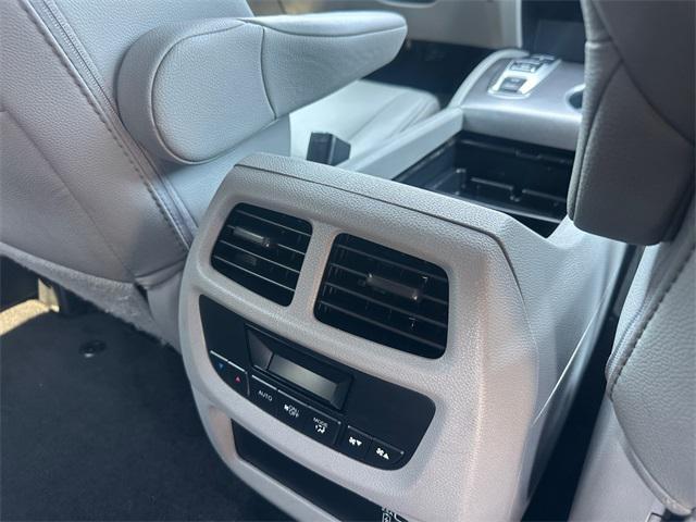 used 2022 Honda Pilot car, priced at $29,295