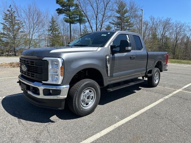 new 2024 Ford F-250 car, priced at $51,553
