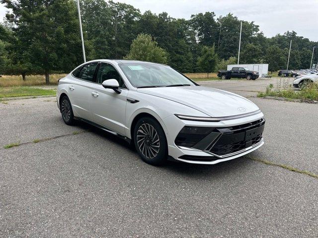 used 2024 Hyundai Sonata Hybrid car, priced at $33,950