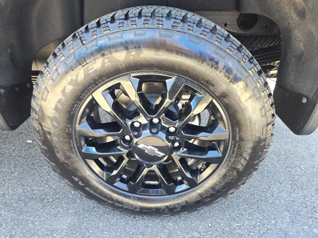 new 2025 Chevrolet Silverado 2500 car, priced at $68,550