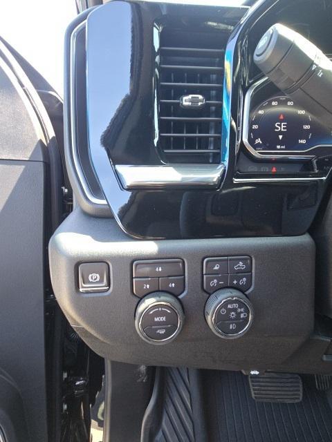 new 2025 Chevrolet Silverado 2500 car, priced at $68,550