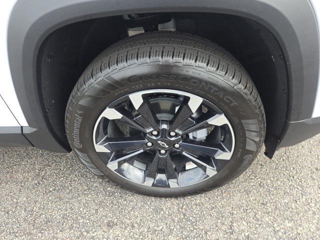 new 2026 Chevrolet Equinox car, priced at $38,335