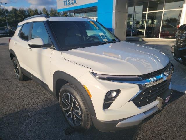 new 2025 Chevrolet TrailBlazer car, priced at $26,710