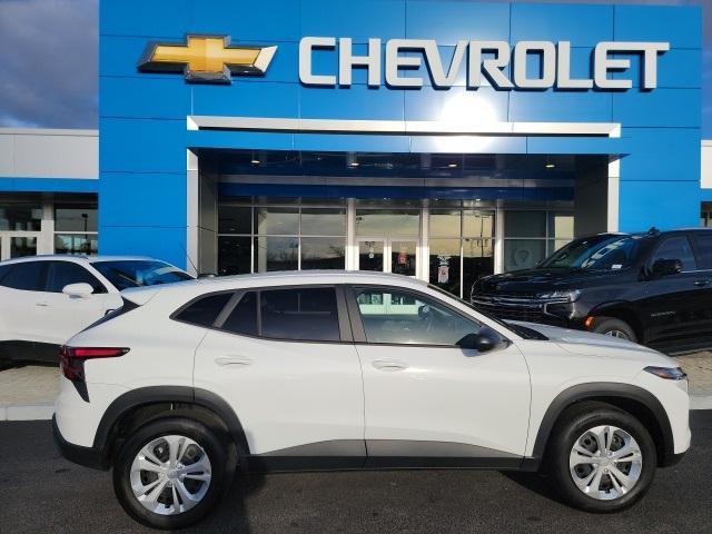 used 2024 Chevrolet Trax car, priced at $21,400