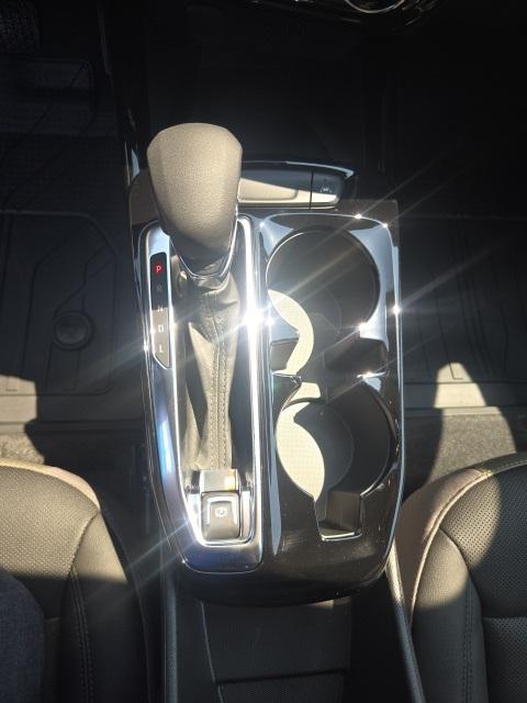 new 2025 Chevrolet Trax car, priced at $27,850