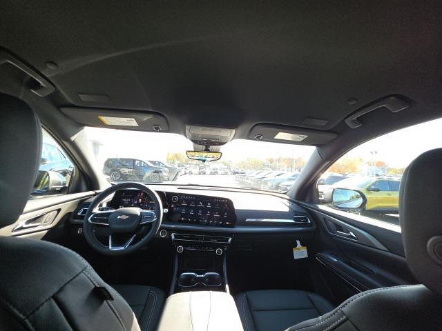 new 2026 Chevrolet Traverse car, priced at $45,215