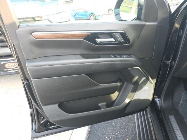 used 2025 Chevrolet Tahoe car, priced at $78,900