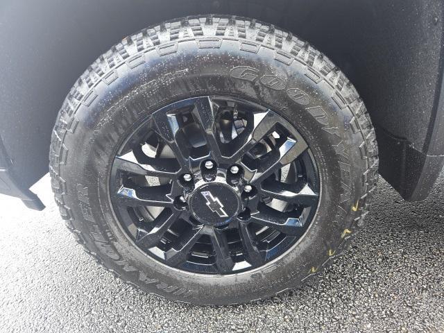 new 2025 Chevrolet Silverado 2500 car, priced at $68,640