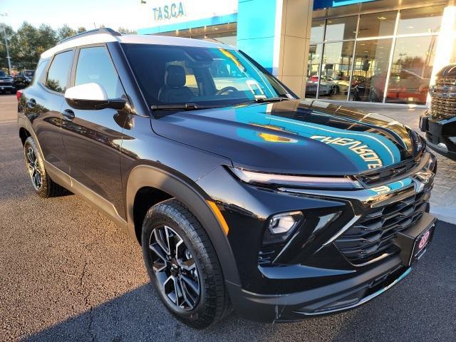 new 2025 Chevrolet TrailBlazer car, priced at $33,680