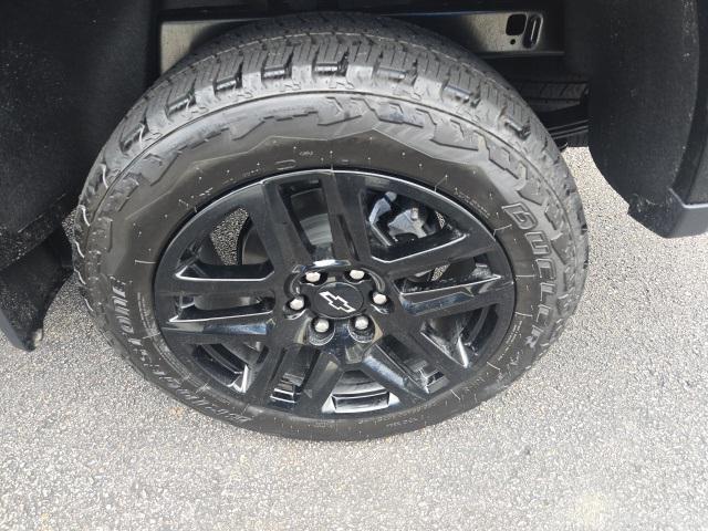 new 2025 Chevrolet Colorado car, priced at $49,935
