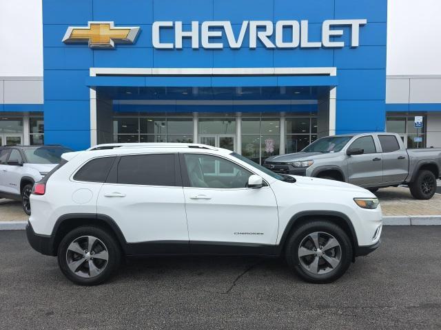 used 2019 Jeep Cherokee car, priced at $17,750