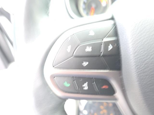 used 2019 Jeep Cherokee car, priced at $17,750