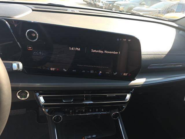 new 2026 Chevrolet Traverse car, priced at $44,715