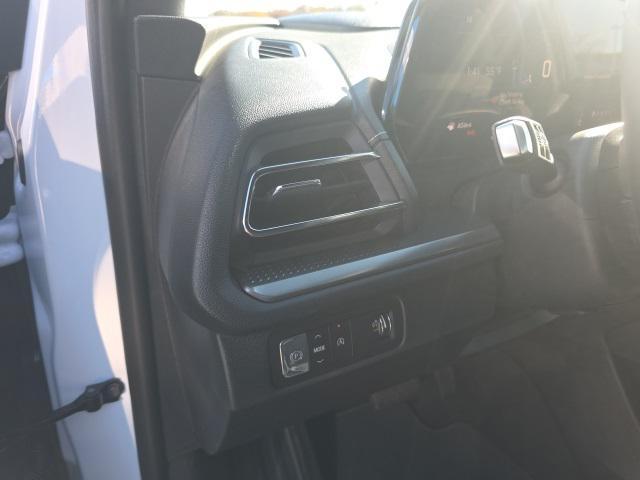 new 2026 Chevrolet Traverse car, priced at $44,715