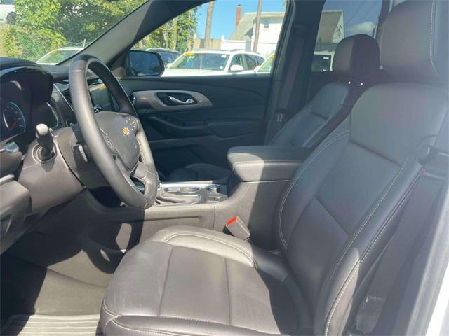 used 2023 Chevrolet Traverse car, priced at $33,500