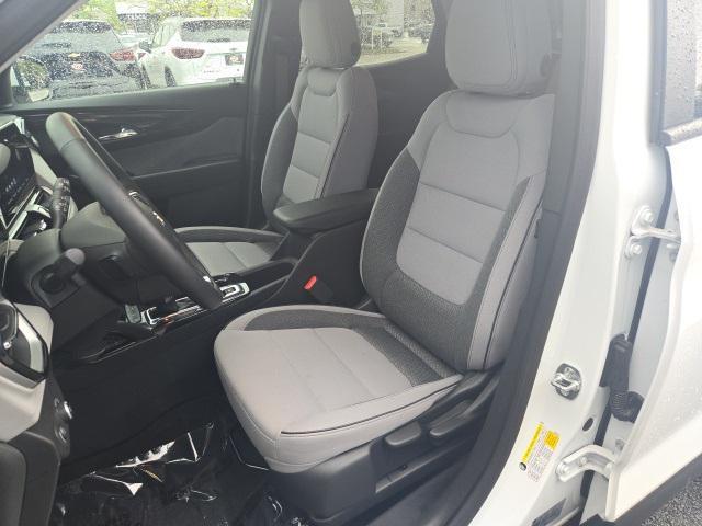 new 2025 Chevrolet TrailBlazer car, priced at $26,960