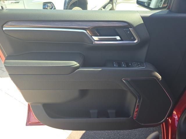 new 2025 Chevrolet Silverado 1500 car, priced at $57,320