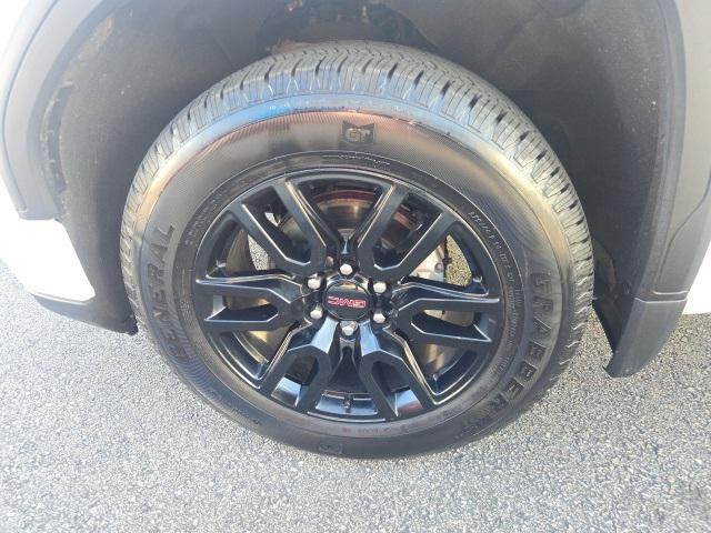 used 2024 GMC Sierra 1500 car, priced at $44,000