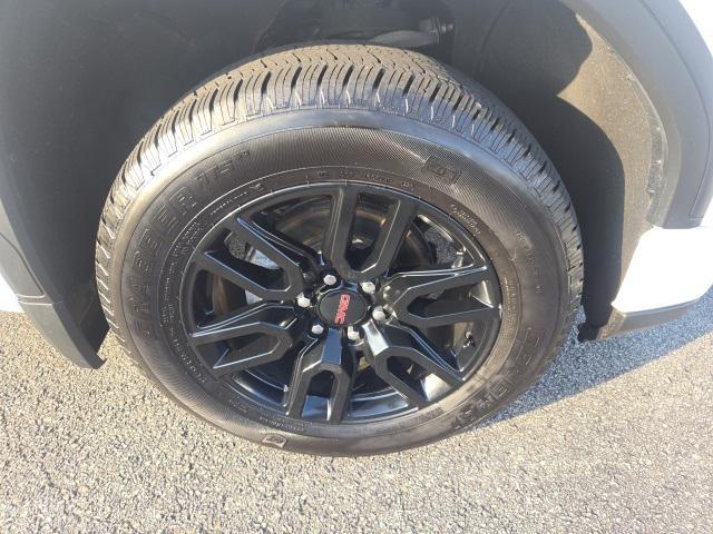 used 2024 GMC Sierra 1500 car, priced at $44,000