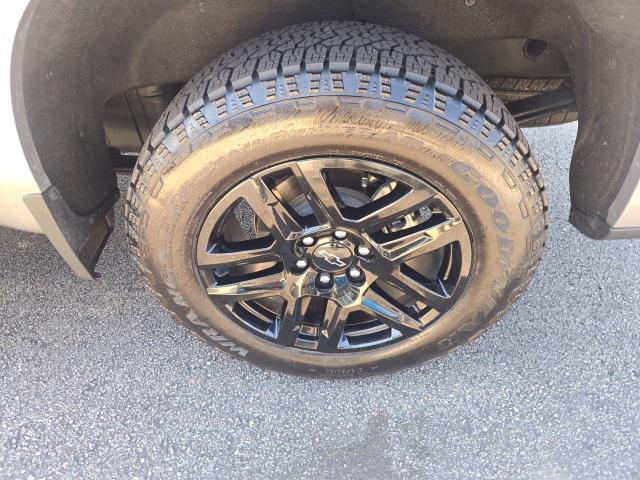 used 2024 Chevrolet Silverado 1500 car, priced at $44,995