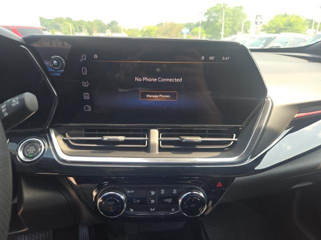 new 2025 Chevrolet Trax car, priced at $26,955