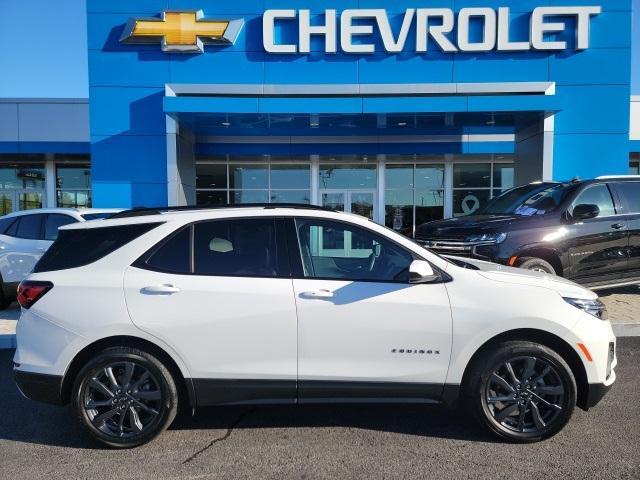 used 2023 Chevrolet Equinox car, priced at $27,400