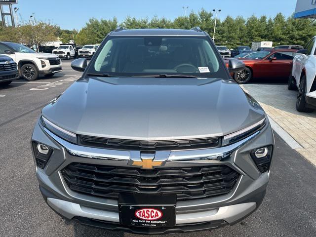 new 2025 Chevrolet TrailBlazer car, priced at $26,530