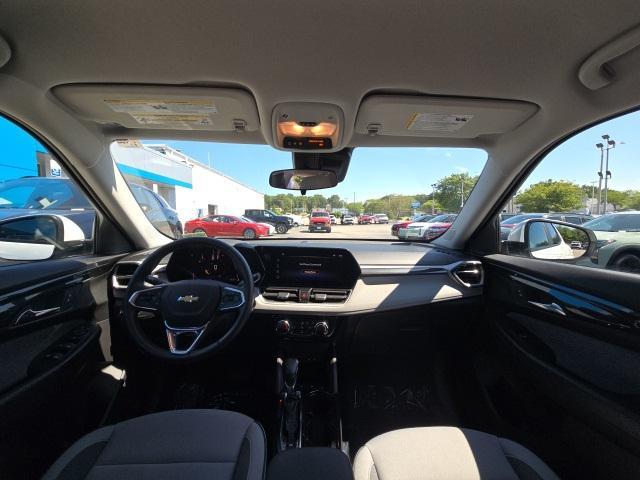 used 2025 Chevrolet TrailBlazer car, priced at $26,900