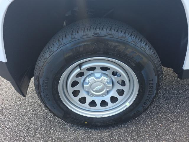 new 2026 Chevrolet Colorado car, priced at $38,910