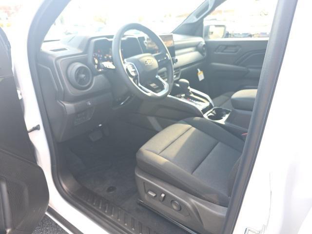 new 2026 Chevrolet Colorado car, priced at $38,910