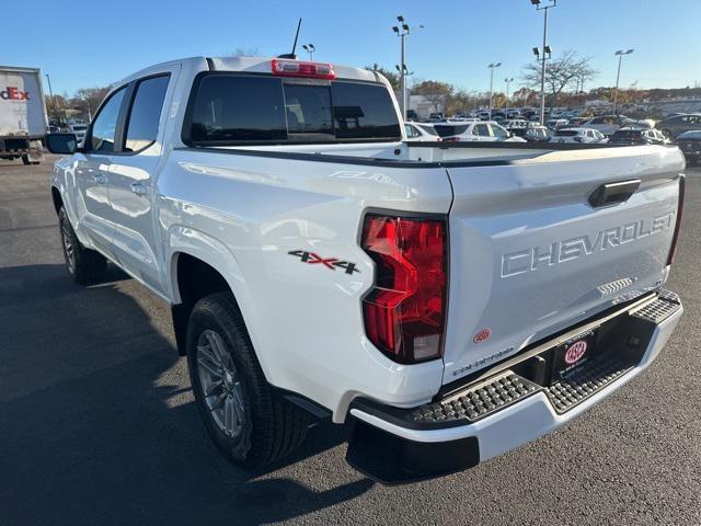 new 2024 Chevrolet Colorado car, priced at $39,975