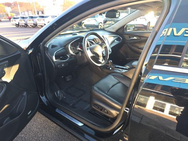 used 2017 Chevrolet Malibu car, priced at $17,894