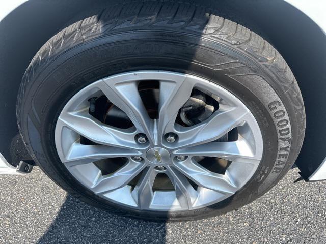 used 2019 Chevrolet Malibu car, priced at $19,590