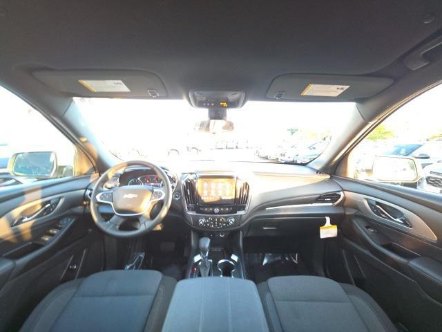used 2023 Chevrolet Traverse car, priced at $32,000