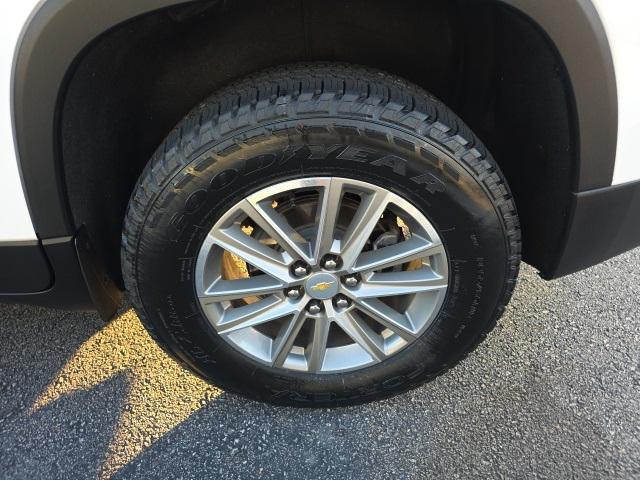 used 2023 Chevrolet Traverse car, priced at $32,000