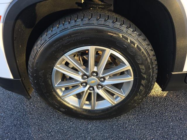 used 2023 Chevrolet Traverse car, priced at $32,000