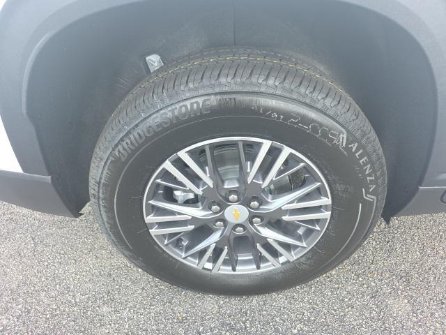 new 2026 Chevrolet Traverse car, priced at $45,915