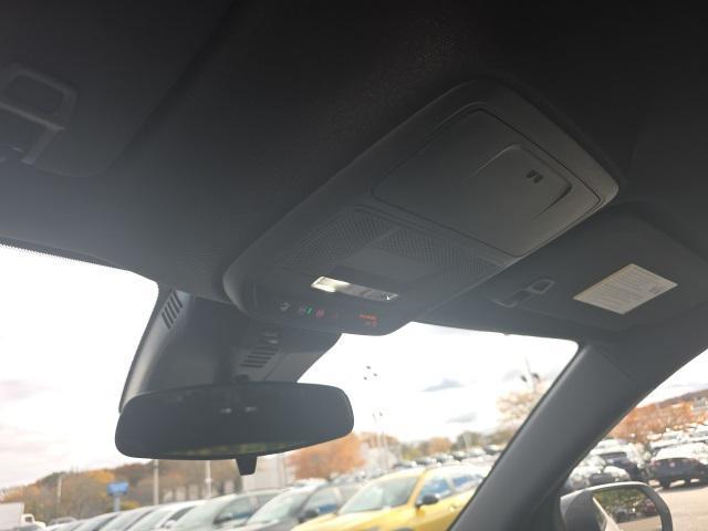 new 2026 Chevrolet Traverse car, priced at $45,915