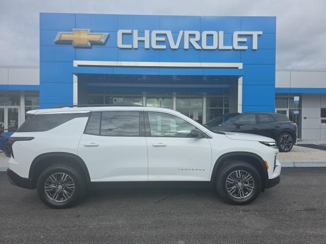 new 2026 Chevrolet Traverse car, priced at $45,915