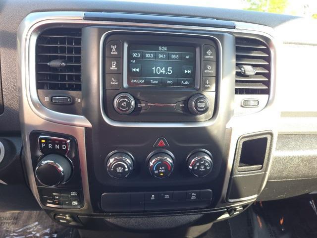 used 2020 Ram 1500 Classic car, priced at $25,000