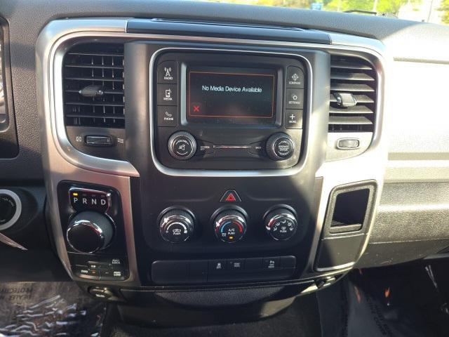 used 2020 Ram 1500 Classic car, priced at $25,000