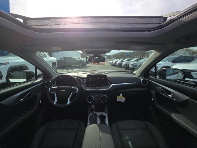 new 2025 Chevrolet Blazer car, priced at $46,680