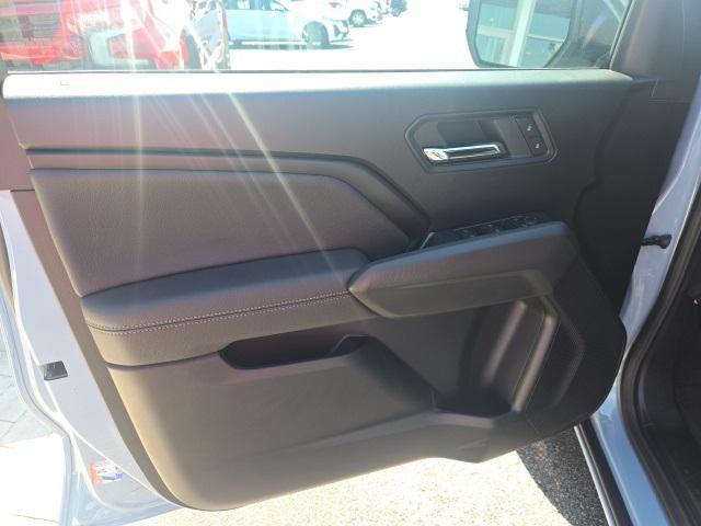 new 2025 Chevrolet Colorado car, priced at $45,320