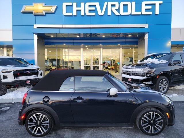 used 2022 MINI Convertible car, priced at $29,900