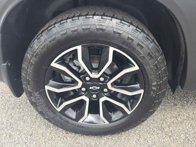 new 2025 Chevrolet TrailBlazer car, priced at $32,560