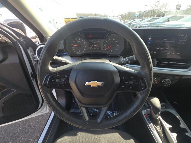 used 2025 Chevrolet Trax car, priced at $22,200