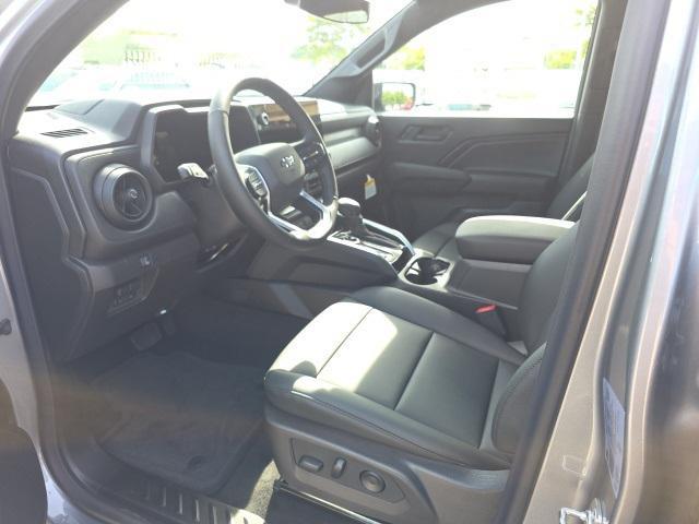 new 2026 Chevrolet Colorado car, priced at $45,995