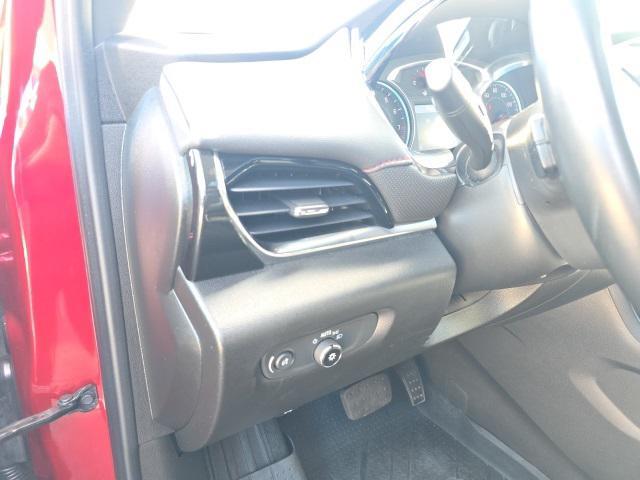 used 2023 Chevrolet Traverse car, priced at $35,000